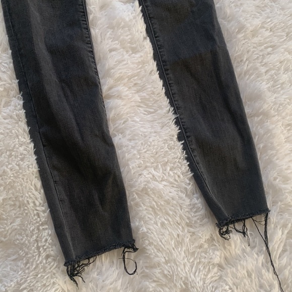 ❌SOLD❌ Madewell 10” High Rise Skinny Jeans - Picture 2 of 11